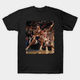 Kareem Abdul Jabbar vs Patrick Ewing T-Shirt